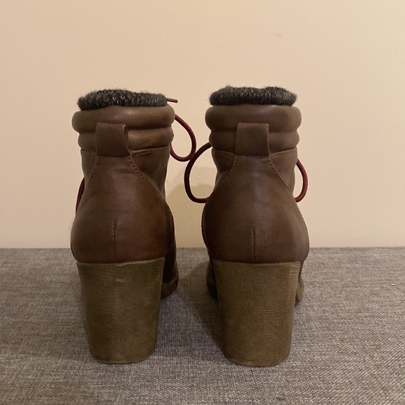 Brown Hiking Booties - Picture 3 of 4